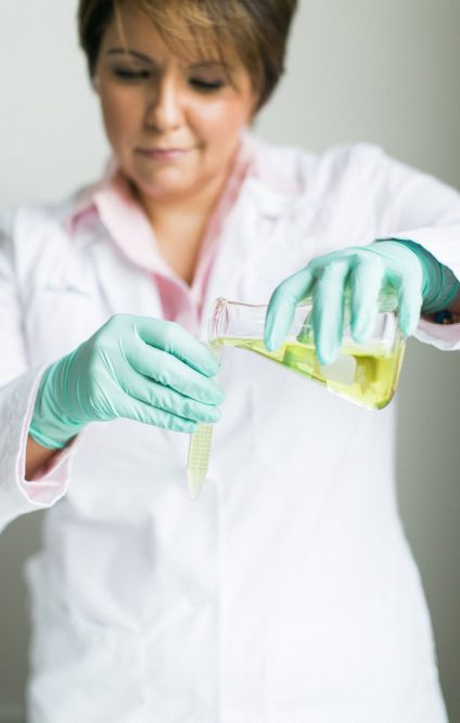specialized consulting services at chicscience labs for beauty brands